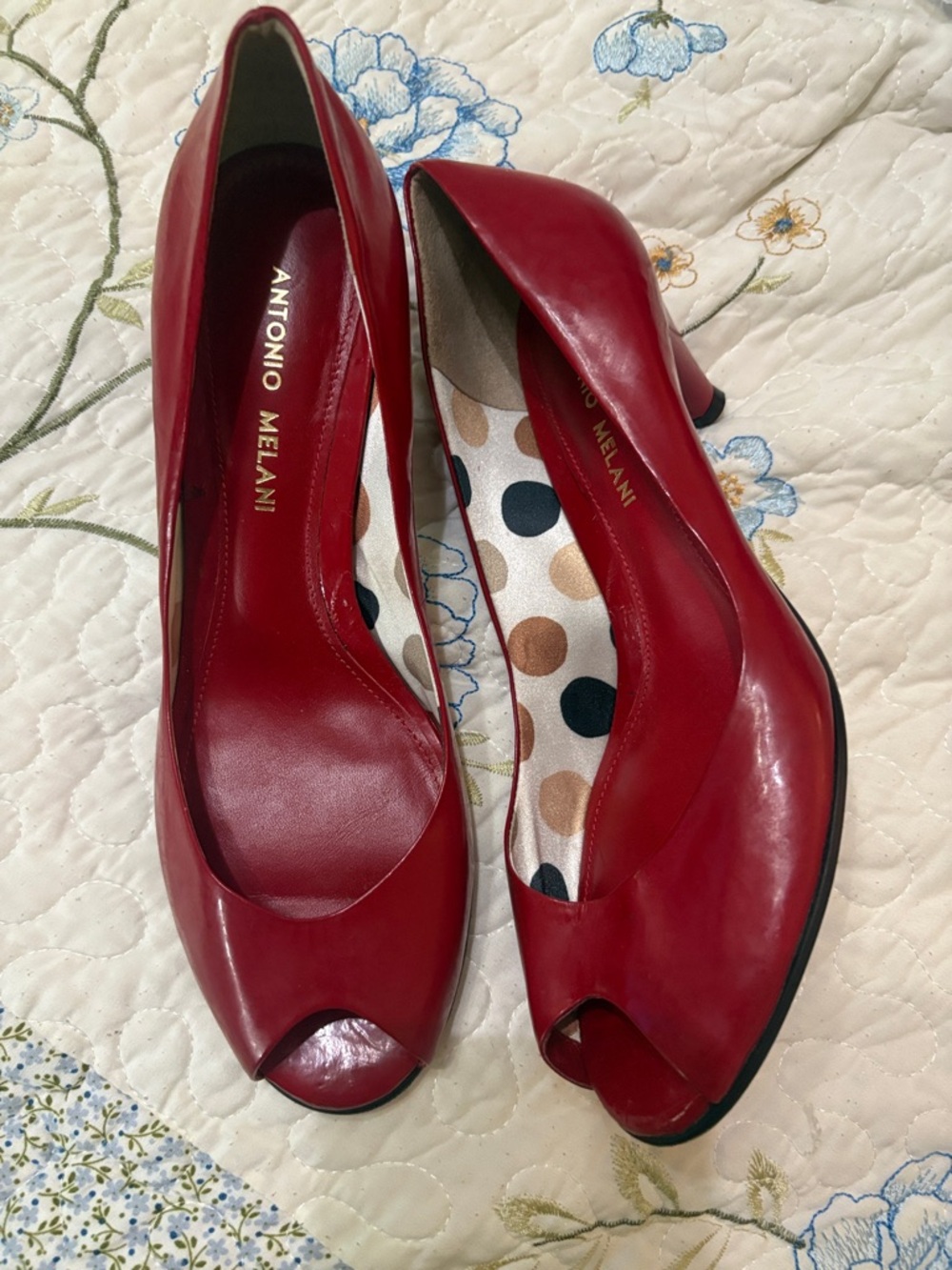 ANTONIO MELANI Red Leather Peep-Toe Mid-Heel Pumps